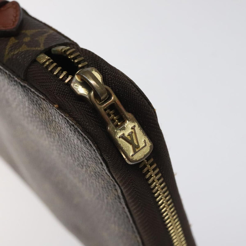 LOUIS VUITTON Monogram Poche Escapade Travel Case M60113 LV Auth 119067