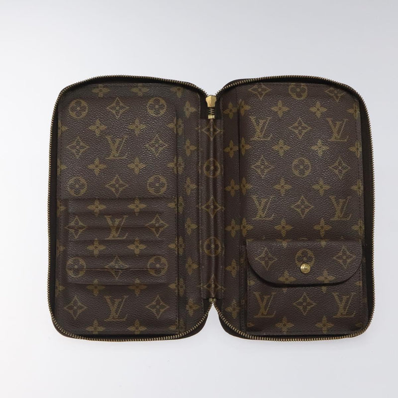 LOUIS VUITTON Monogram Poche Escapade Travel Case M60113 LV Auth 119067