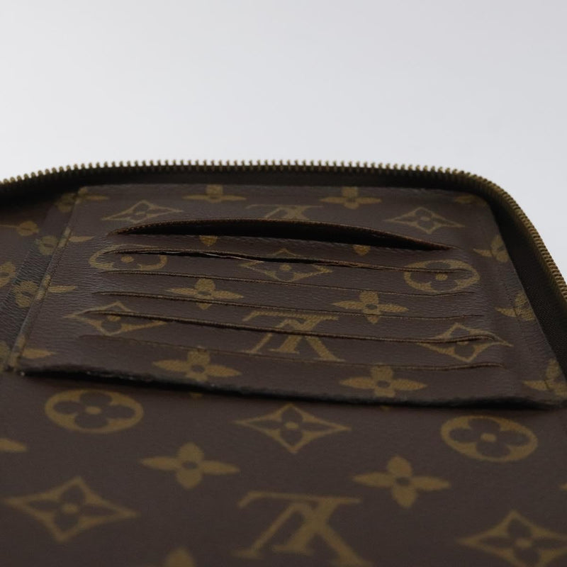 LOUIS VUITTON Monogram Poche Escapade Travel Case M60113 LV Auth 119067