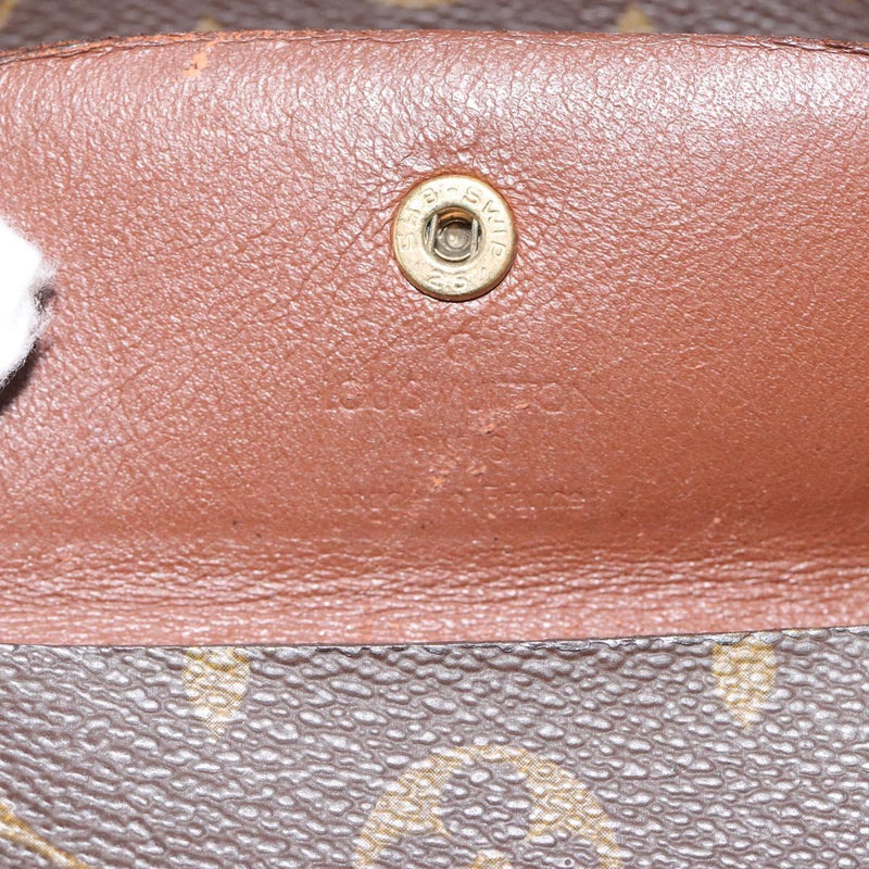 LOUIS VUITTON Monogram Poche Escapade Travel Case M60113 LV Auth 119067