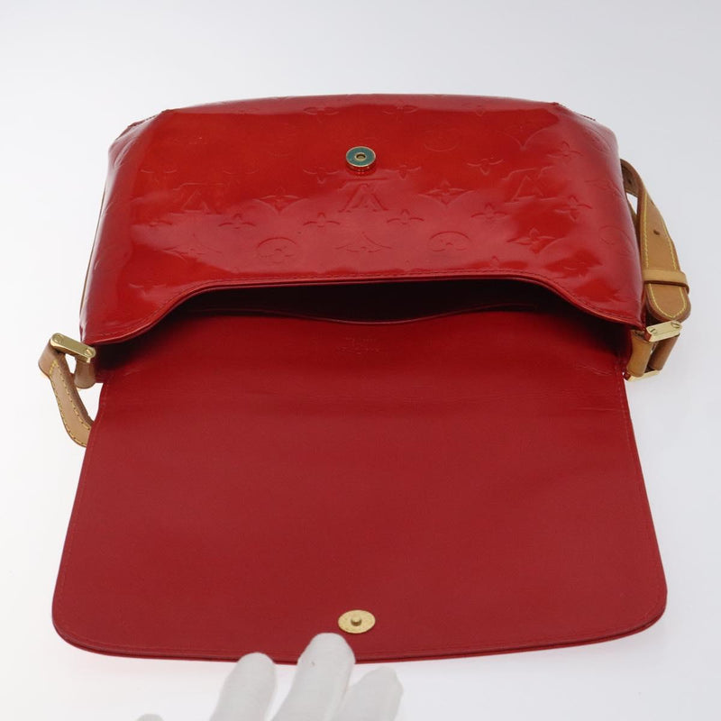LOUIS VUITTON Monogram Vernis Thompson Street Bag Red M91094 LV Auth 119080