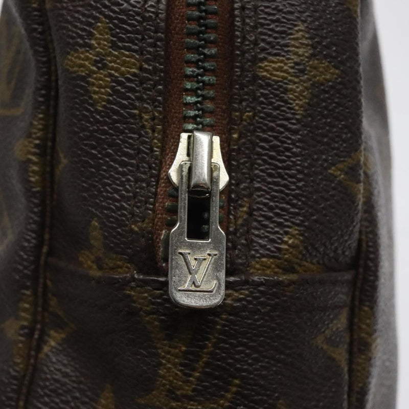 LOUIS VUITTON Monogram Trousse Toilette 28 Clutch Bag M47522 LV Auth 119356