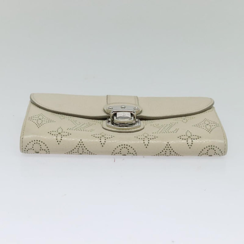 LOUIS VUITTON Mahina Portefeuille Iris Wallet White M58159 LV Auth 119483