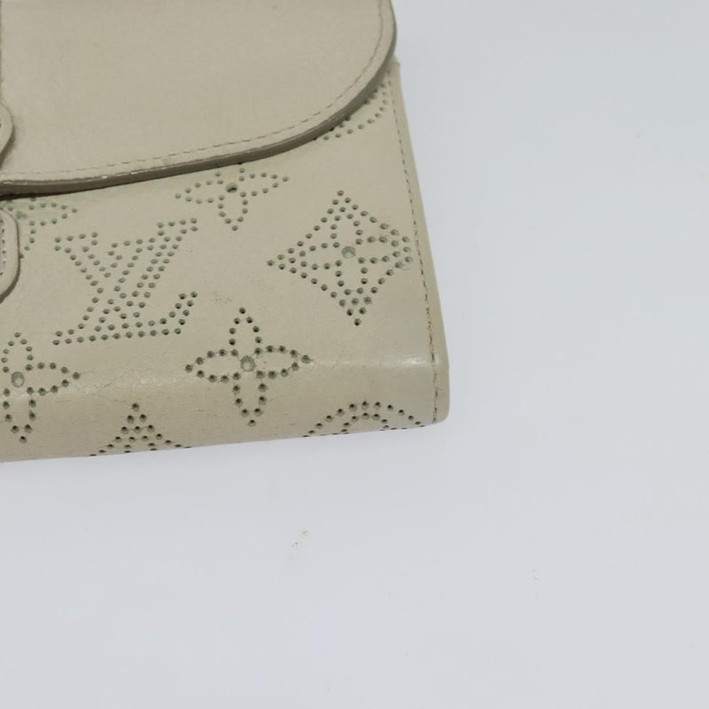 LOUIS VUITTON Mahina Portefeuille Iris Wallet White M58159 LV Auth 119483