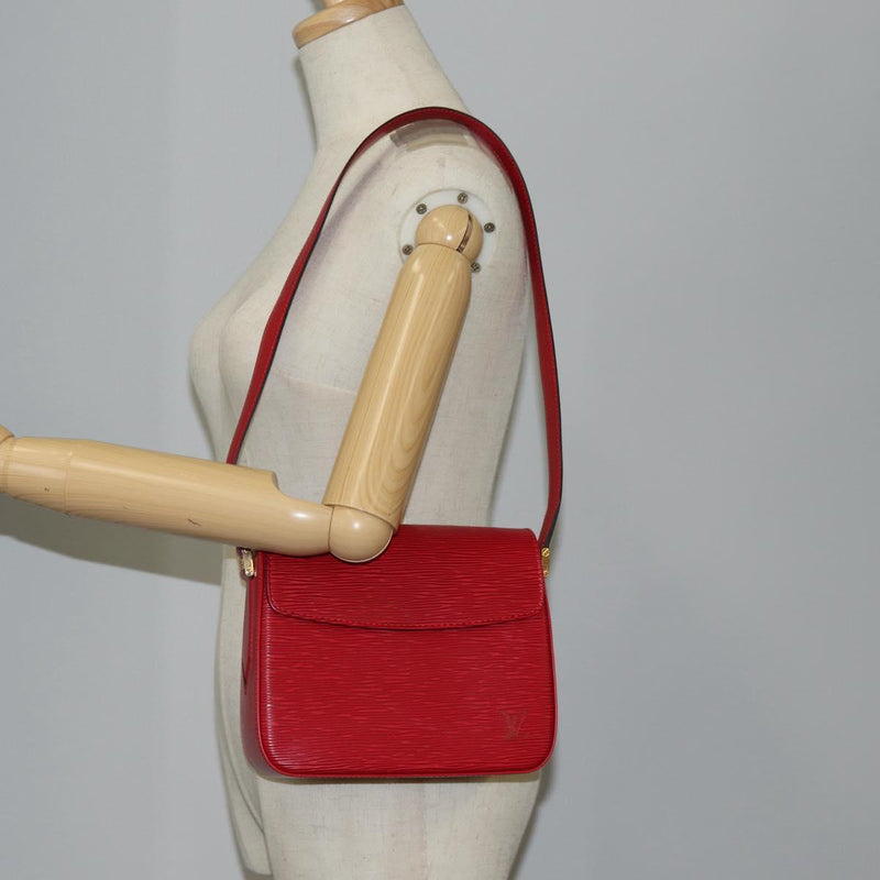 LOUIS VUITTON Epi Bushi Shoulder Bag Red M52207 LV Auth 119731A