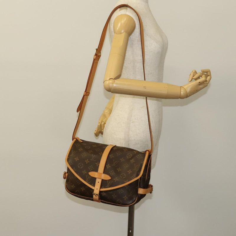 LOUIS VUITTON Monogram Saumur 30 Shoulder Bag M42256 LV Auth am8351