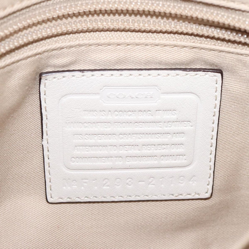Coach Shoulder Bag Leather White Auth bs24410