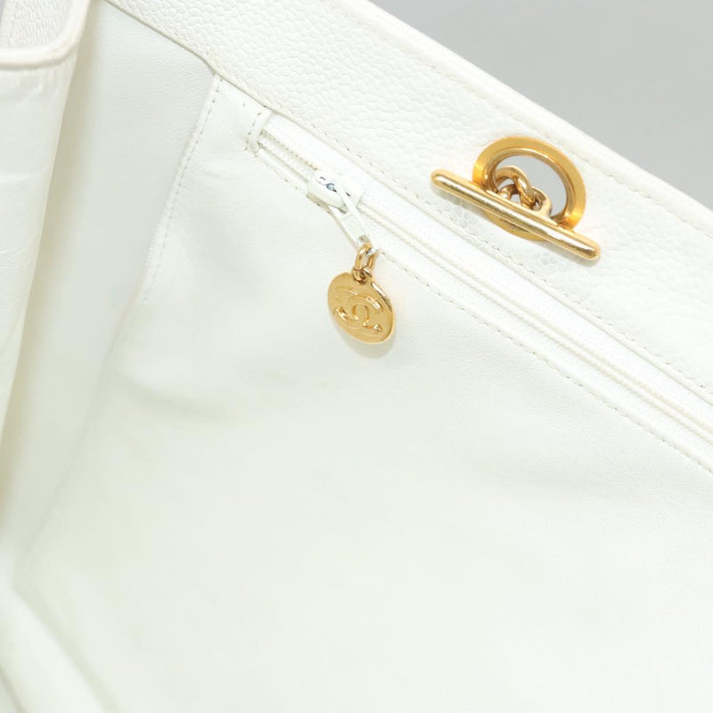 CHANEL Tote Bag Caviar Skin White Gold CC Auth bs24531