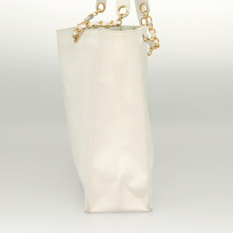 CHANEL Tote Bag Caviar Skin White Gold CC Auth bs24531