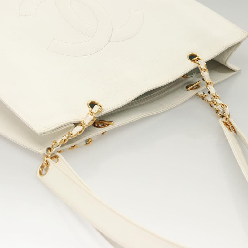 CHANEL Tote Bag Caviar Skin White Gold CC Auth bs24531