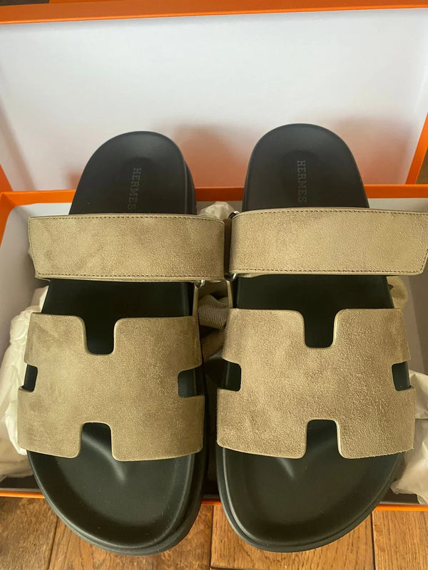 Hermés Chypre Sandals (Khaki/Black)